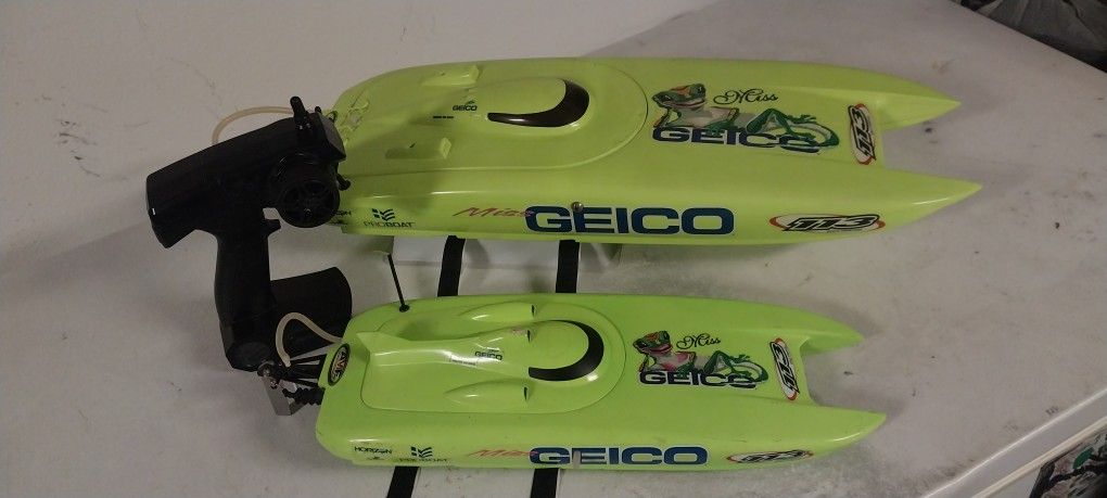 Miss Geico Rc Boat