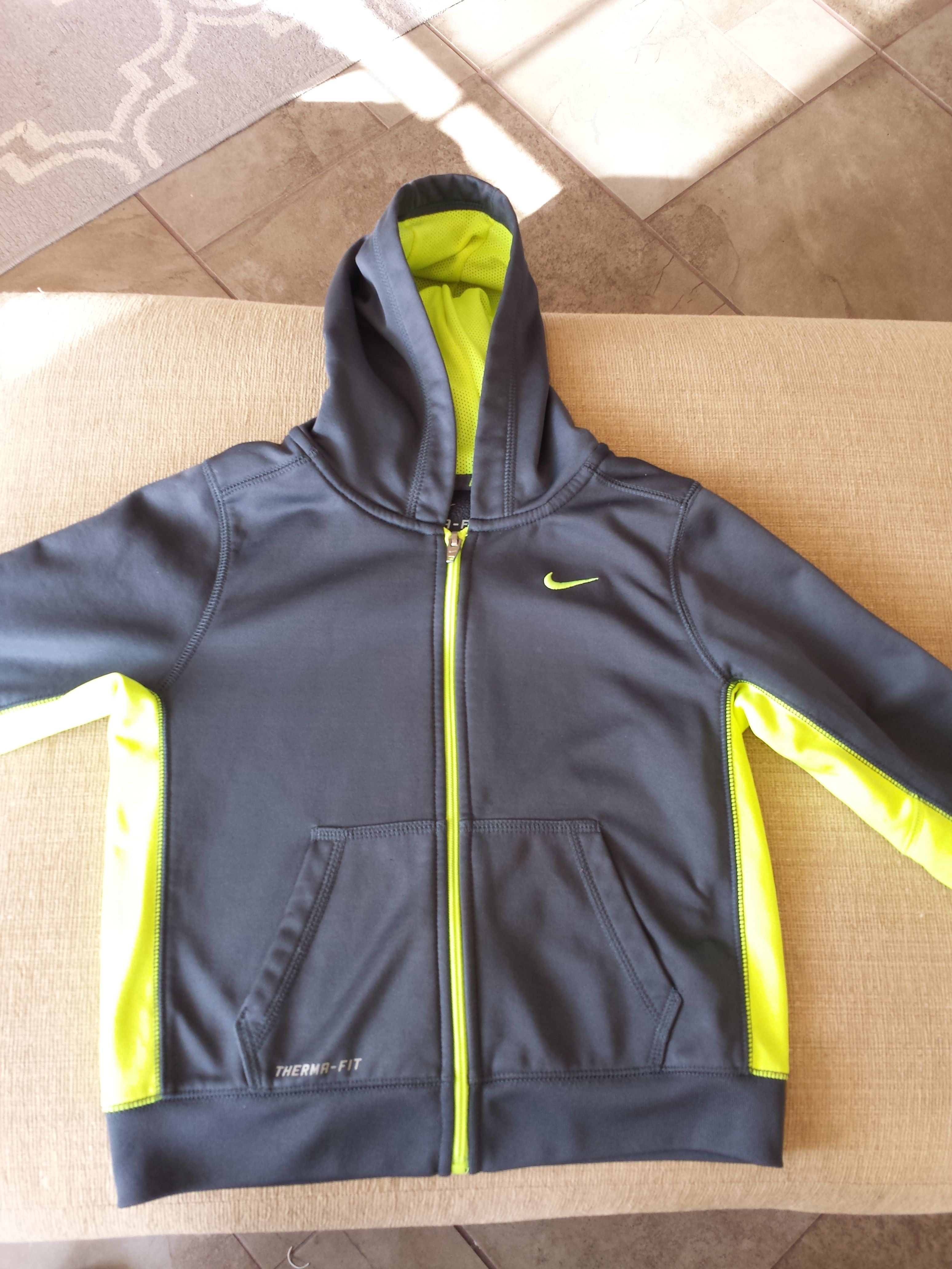 Boys size 7