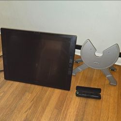 Wacom LCD tablet and pen