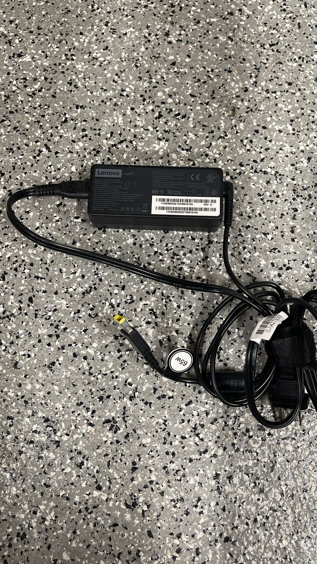 Lenovo 65w AC Adapter With Slim Tip