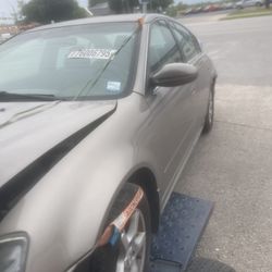 Nissan Altima 2005 Partes