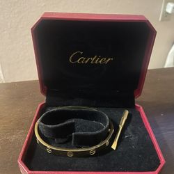 CAR-TIER  L❤️VE  BRACELETS (2)