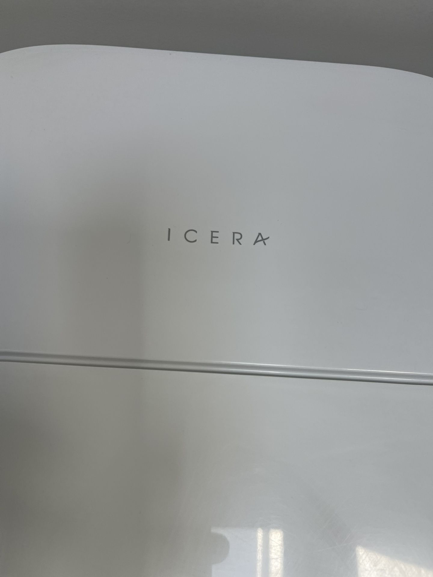 Icera Toilet, Tankless Type