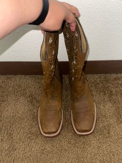 Cowgirl boots womens size 26 size 9US