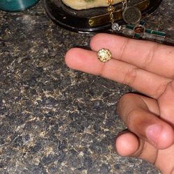 One Gold Nugget Earring 10k Gold