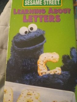 Sesame Street Learning About Letters VHS