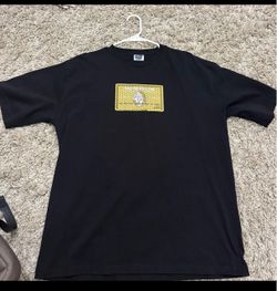 Sneaker Con XL shirt