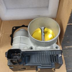 Throttle Body For2008 To 2000 2013 Nissan And Infiniti Nine Different Models 35$Brand New