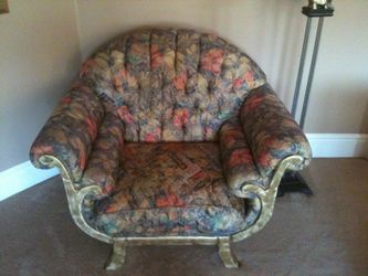 Luxurious European Made Sofa Chair With Arm Rest