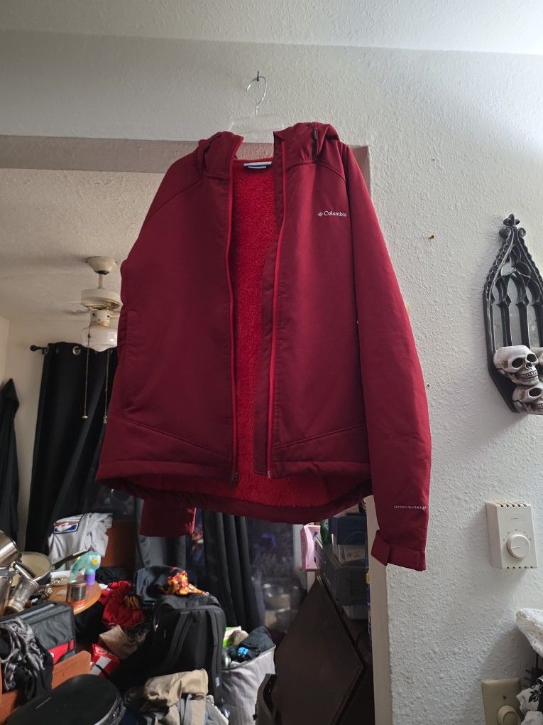 Hooded Columbia Jacket Size XL