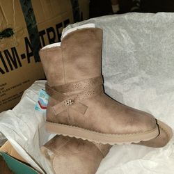 Sketcher Memory Foam Boots