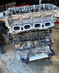 REBUILT TOYOTA PRIUS ENGINE