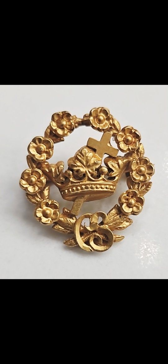 Rare/stunning Solid 14k Yellow Gold Knights Templar Pin