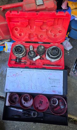 Milwaukee and mk Morse hole saw kits