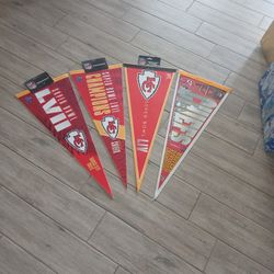 K.C. Chiefs Pennantsl