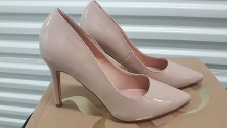 Dream Pairs Pink Heels sz 9.5