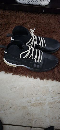 Under Armour UA The Rock Delta Black White 12.5