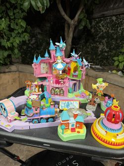 Polly Pocket Magic kingdom Collectible