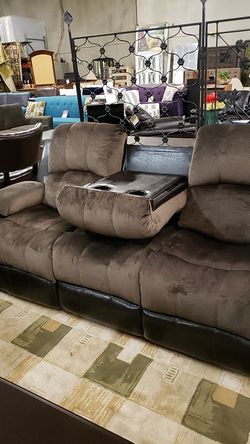 3 PC's recliner sofa