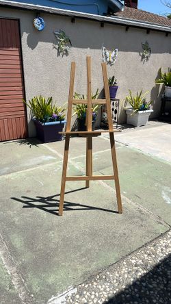 Canvas Stand
