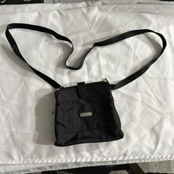 Baggallini Black Mini Crossbody Organizer Bag Cute!