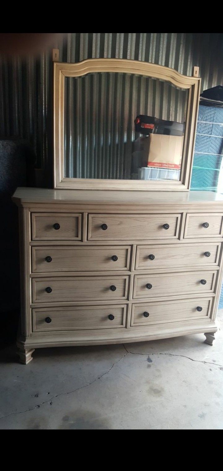 Demarlos Dresser and Mirror 