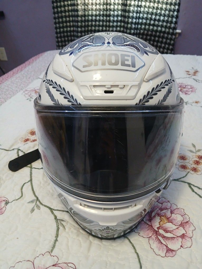 Shoei Z-7 Duchess Helmet And The Blit Jacket