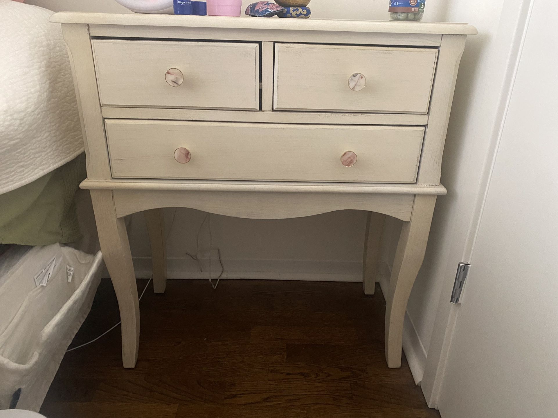 Nightstand End table
