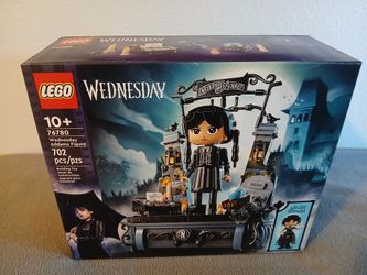 Lego Wednesday Addams Figure (76780) - Brand new, Sealed In Box!