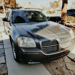 2005 Dodge Magnum