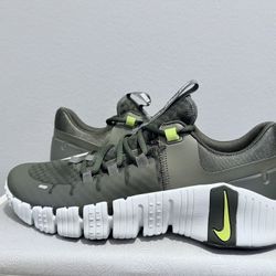 Nike Free Metcon5 Men's Size 10.5