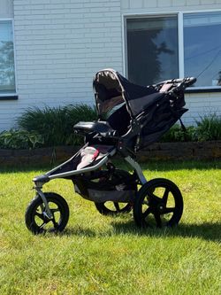 Bob Pro Stroller (with HAND BREAK!)