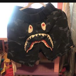 BAPE “shorts”