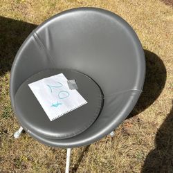 Chair - Vinyl  Adult 