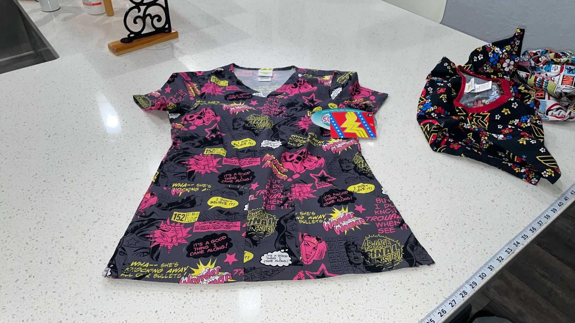 Wonder Woman XS Scrub Top