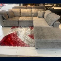*Weekend Special*---Lima Adjustable Gray Fabric Sectional Sofa W/Ottoman---Delivery And Easy Financing Available👏