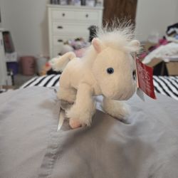 New. Russ. White Beanie Horse.