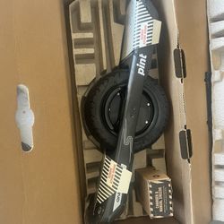 Brand New One Wheel Pint S!!