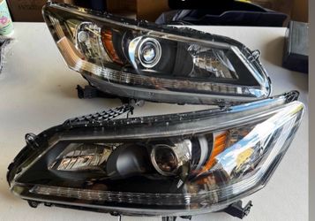 13-15 Honda Accord Headlights