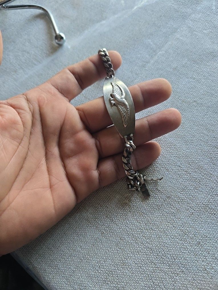 Silver bracelet 9.50