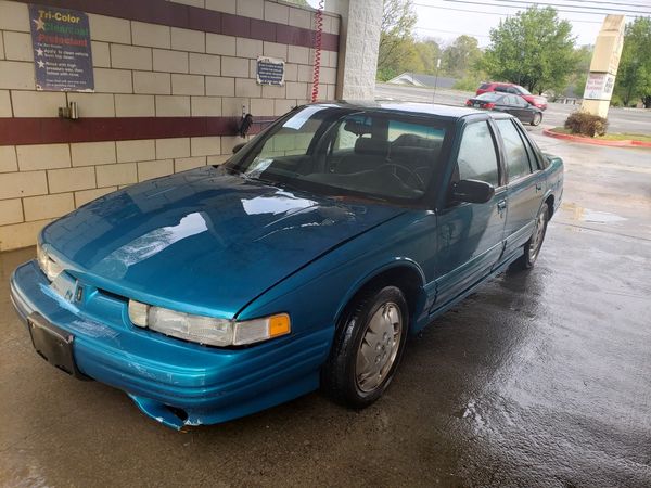 1995 oldsmobile cutlass supreme tire size