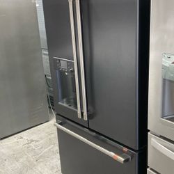 French Door Refrigerator 