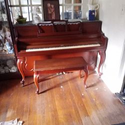 Working  Piano  From Fox Music House 