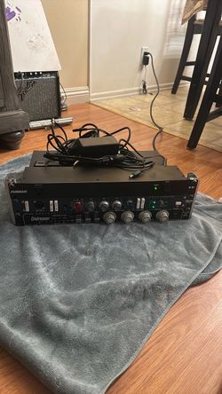 Empirical Labs EL8 Distressor analog compressor/limiter