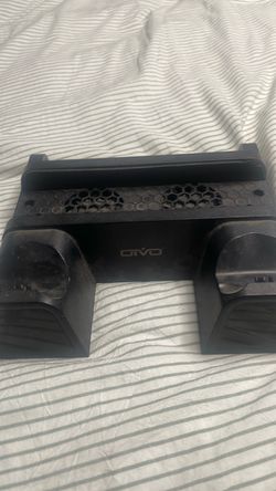 PS4 charger stand
