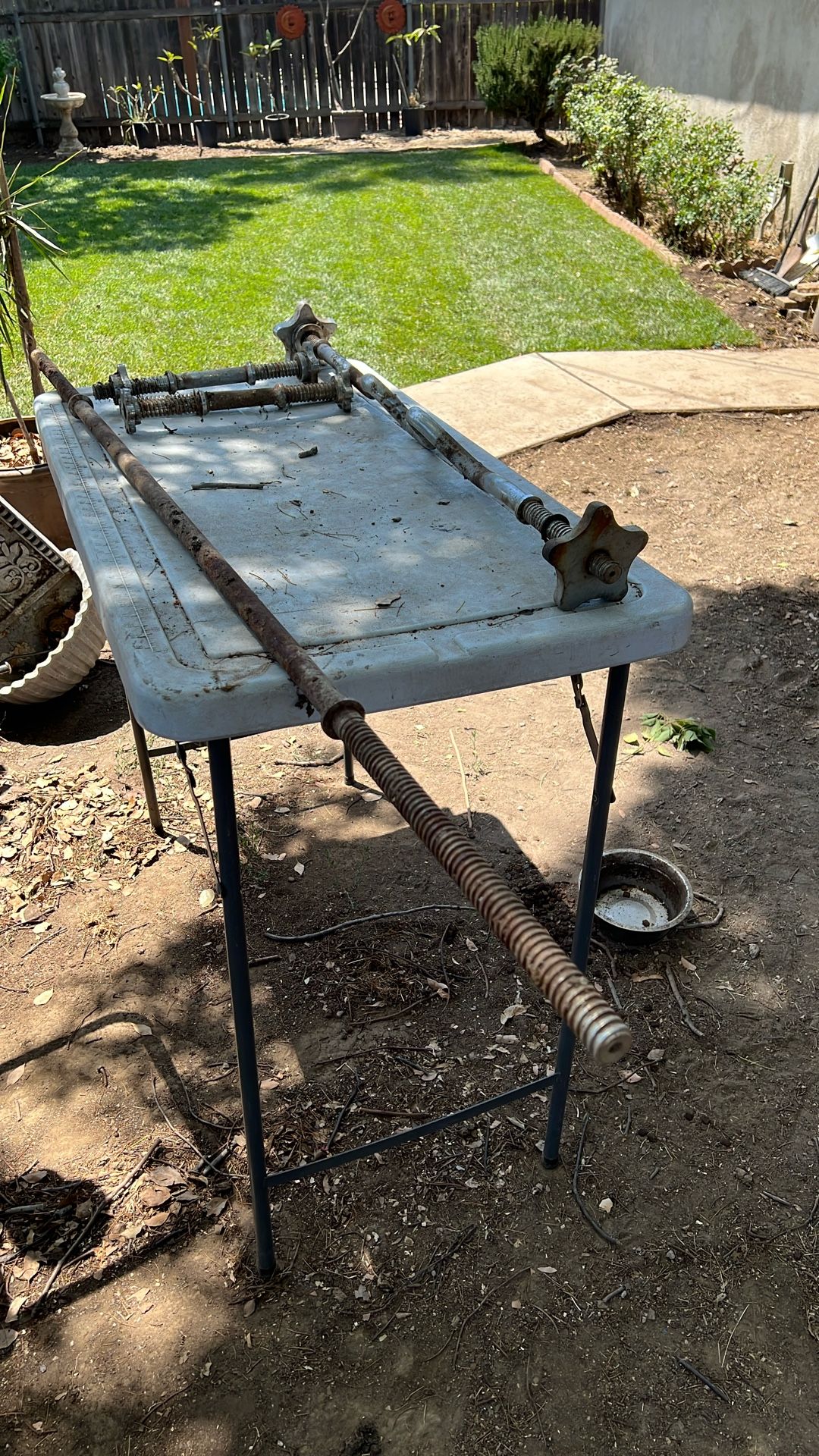 Workout Weight Set. Selling as is.