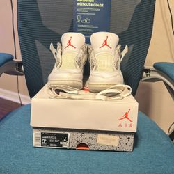 Jordan 4 retro oreos size 8.5