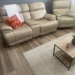 100% Leather Dual Reclining Couch And Single Recliner 