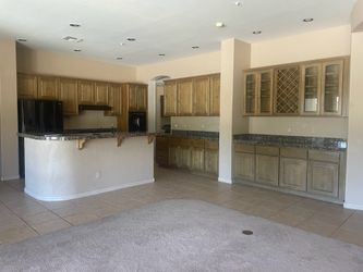 Kitchen cabinets used