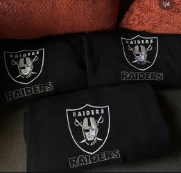 Raider Sweater 